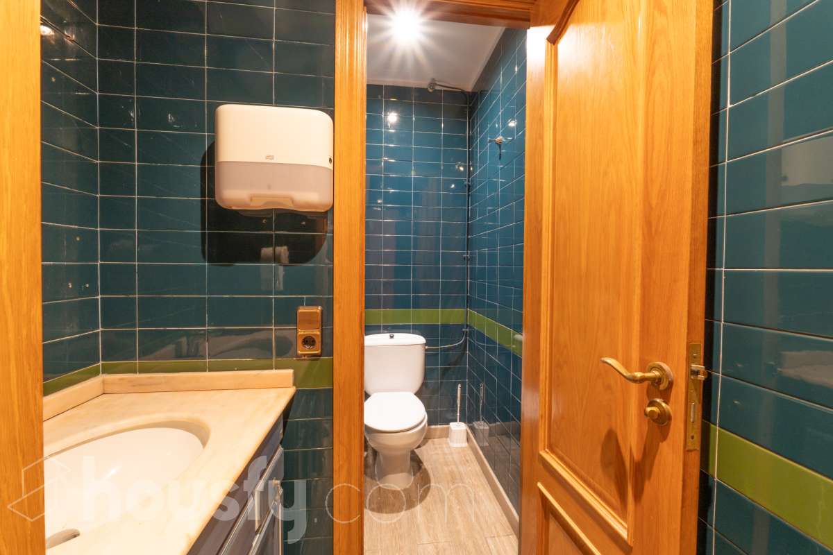 Fantástico Edificio en venta-49