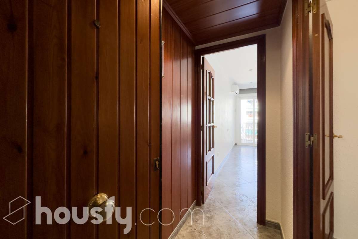 Espléndido piso en Santa Coloma de Gramenet-4