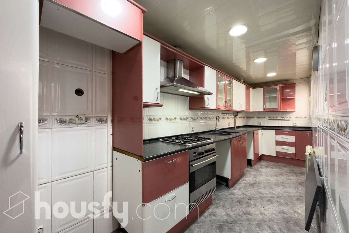 Espléndido piso en Santa Coloma de Gramenet-10