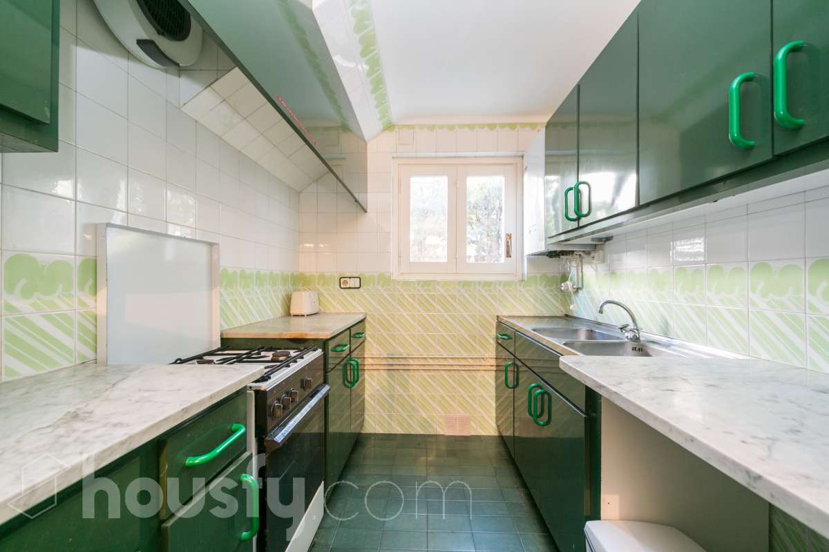 Espectacular casa con vistas al mar y 3.942 m² de parcela-46