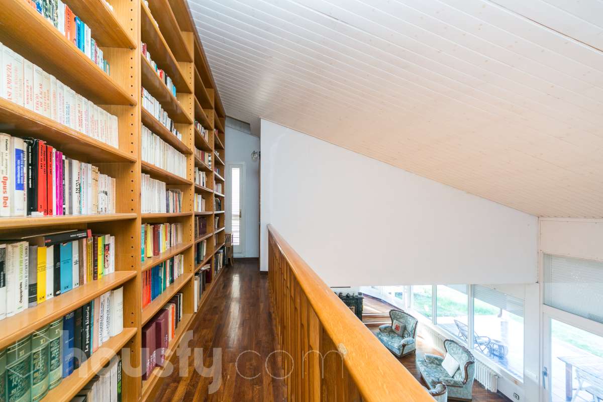 Espectacular casa con vistas al mar y 3.942 m² de parcela-17