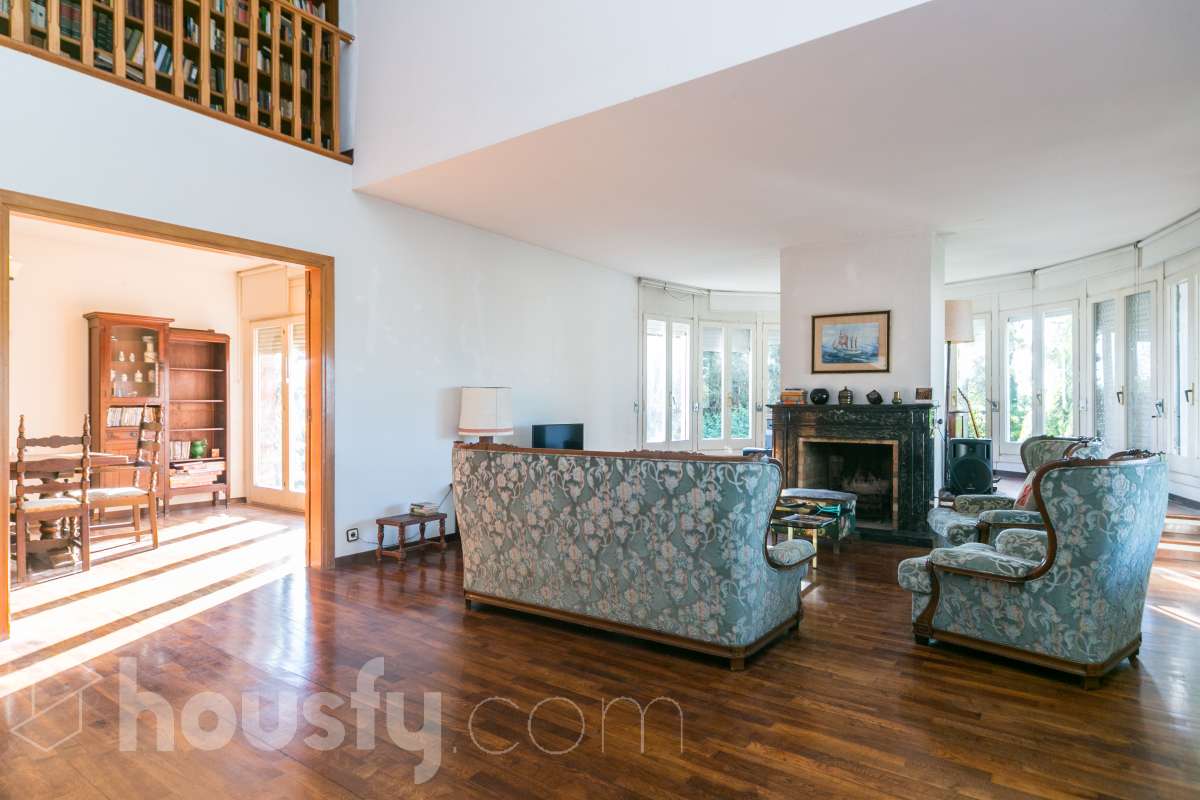Espectacular casa con vistas al mar y 3.942 m² de parcela-4