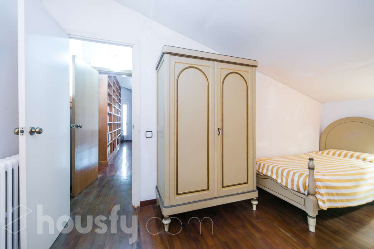 Espectacular casa con vistas al mar y 3.942 m² de parcela-21