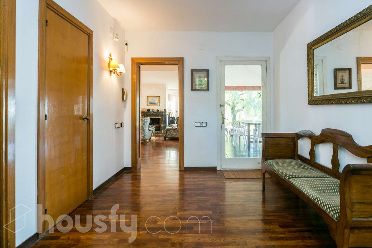 Espectacular casa con vistas al mar y 3.942 m² de parcela-2