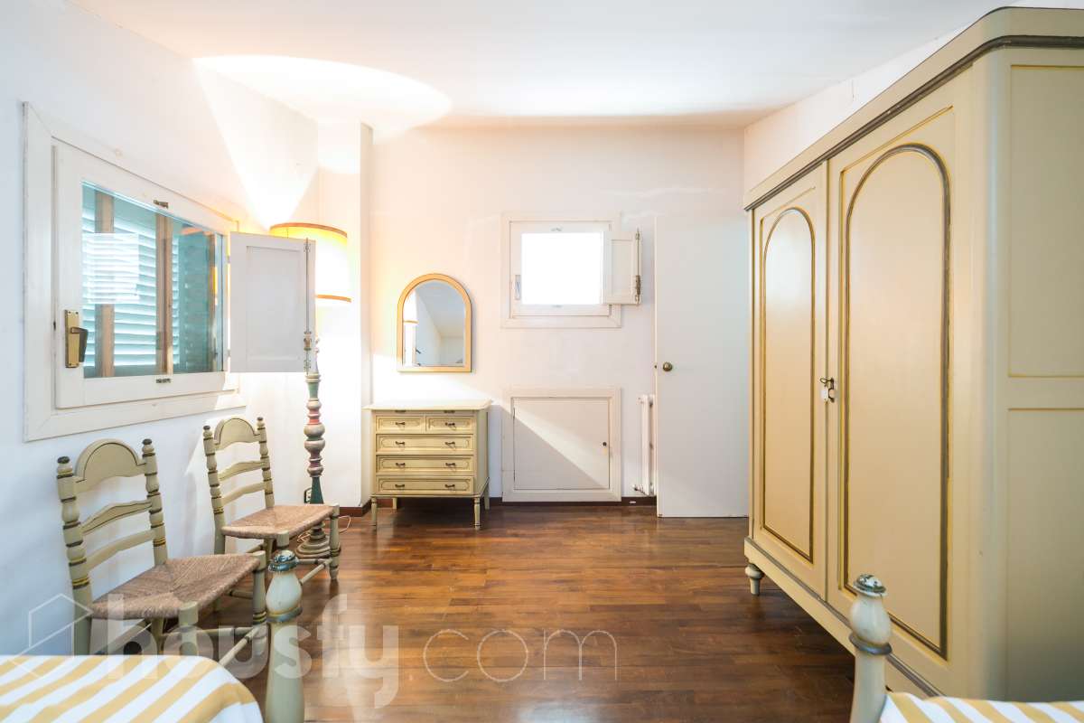 Espectacular casa con vistas al mar y 3.942 m² de parcela-23