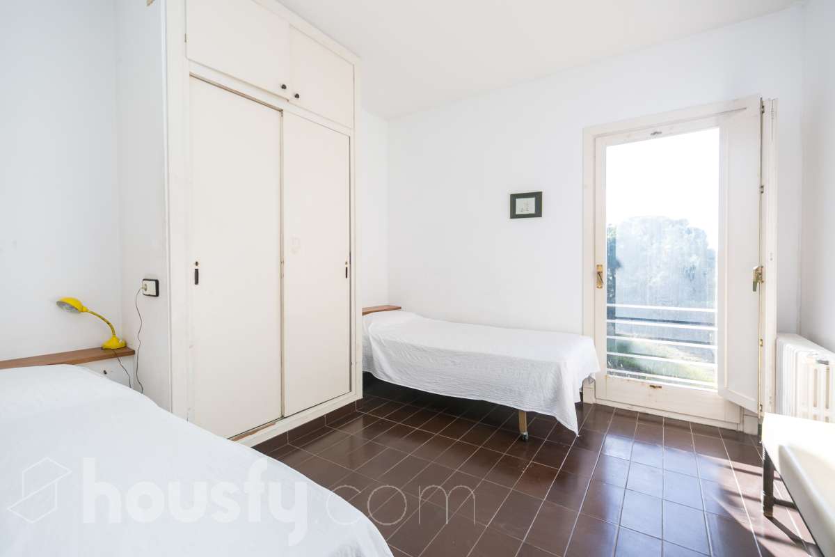 Espectacular casa con vistas al mar y 3.942 m² de parcela-34