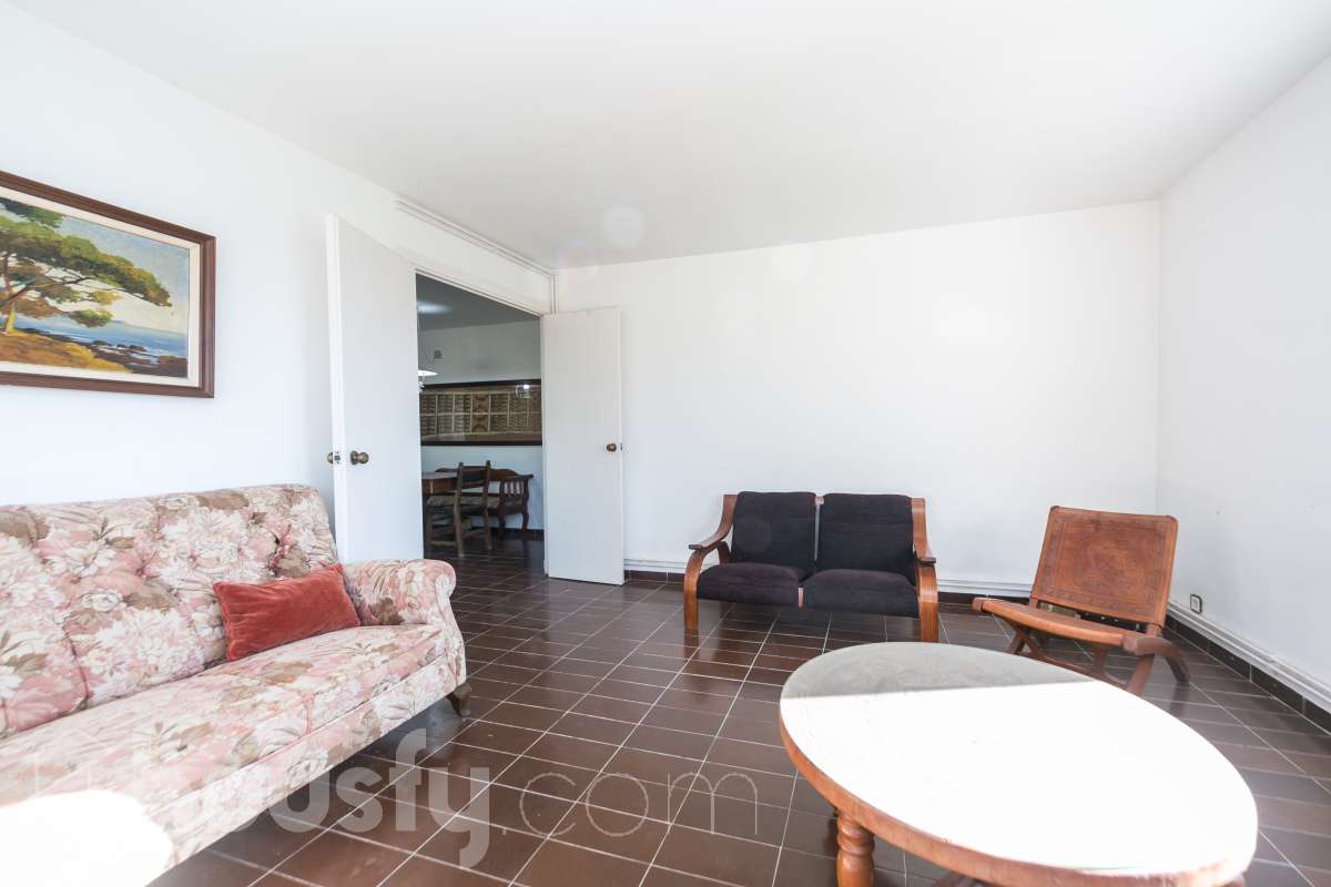 Espectacular casa con vistas al mar y 3.942 m² de parcela-52