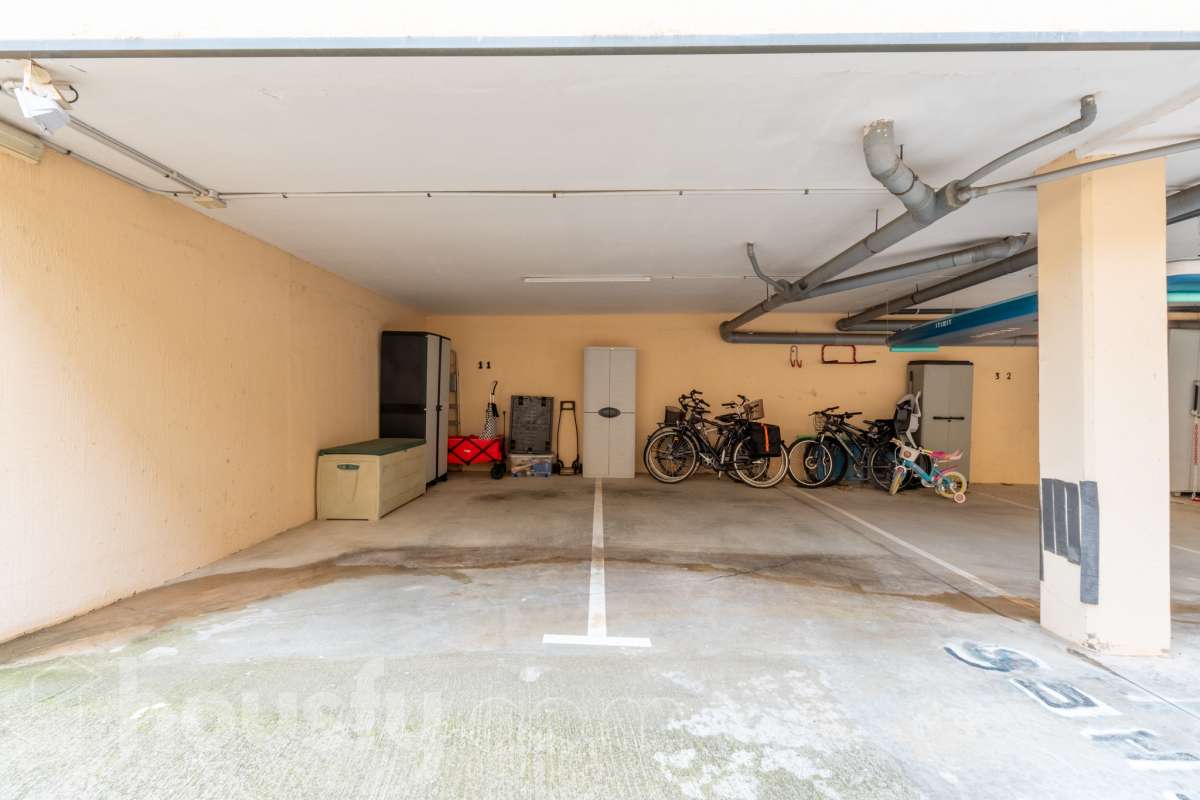 Genial piso en el Prat de Vilanova-32