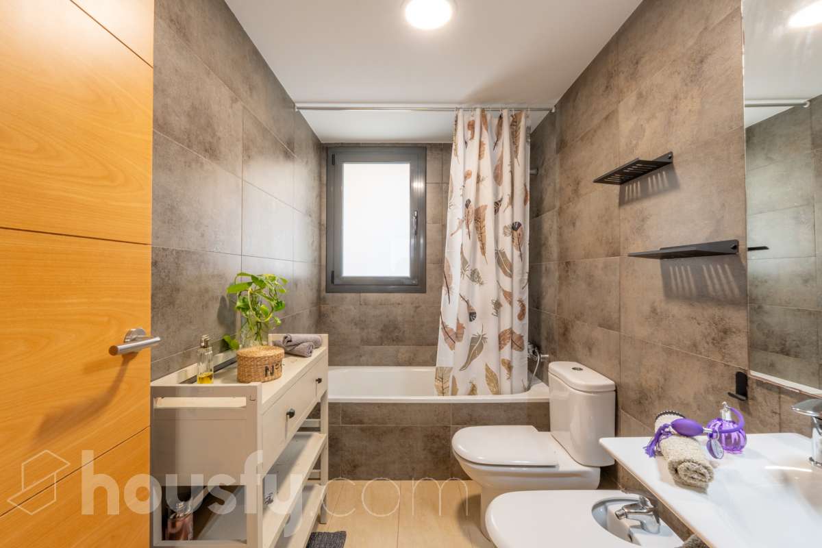 Genial piso en el Prat de Vilanova-15