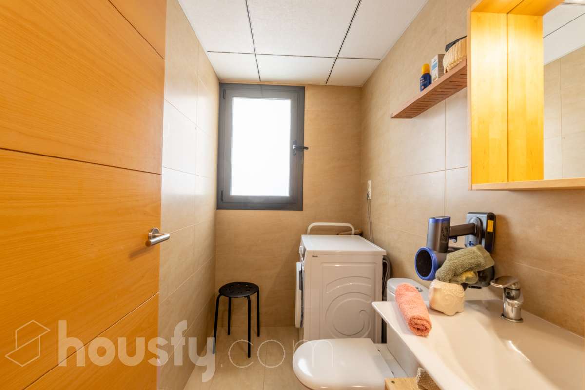 Genial piso en el Prat de Vilanova-25