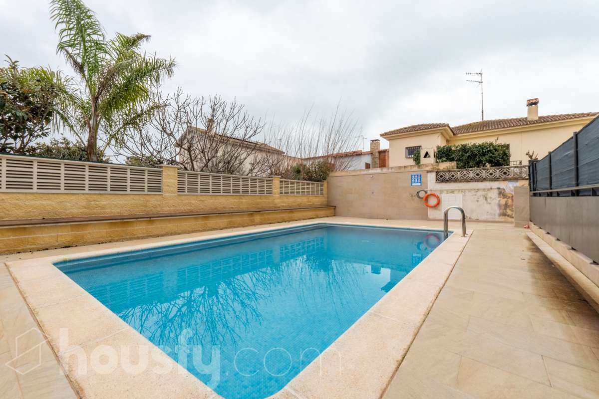 Genial piso en el Prat de Vilanova-31