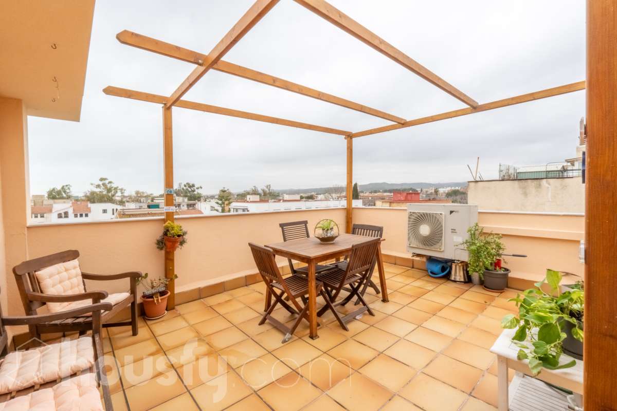 Genial piso en el Prat de Vilanova-2
