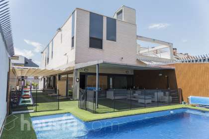 Casas en venta en el barrio de Rejas