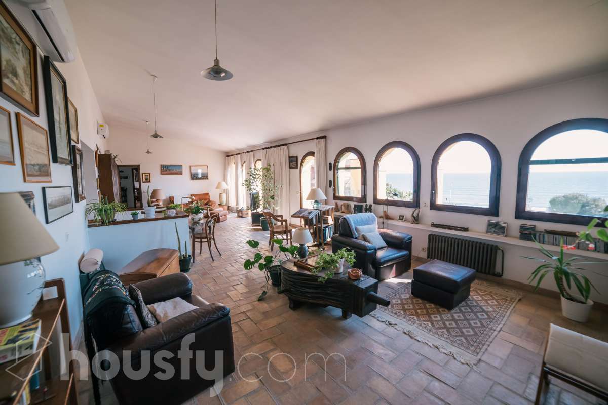 Fabuloso chalet en Vilanova i la Geltrú-3
