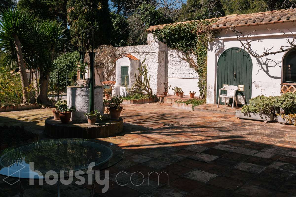 Fabuloso chalet en Vilanova i la Geltrú-40