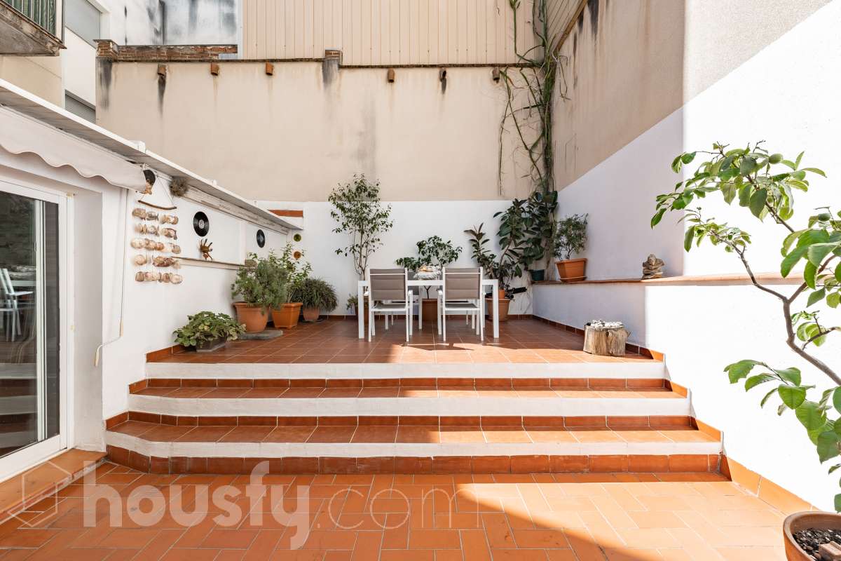 Dúplex con terraza en El Coll