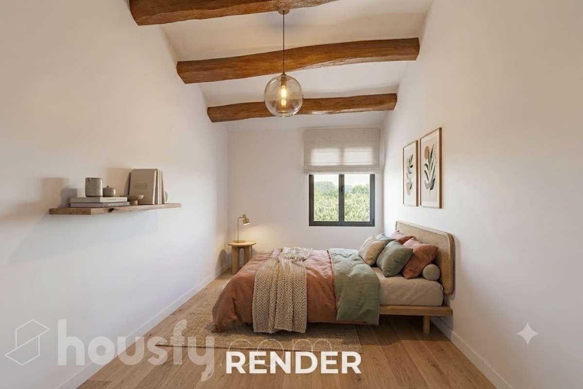 Housfy vende 🏡 luminosa casa ubicada en Santa Margarida i els Monjos. Ven a ver esta bonita casa de pueblo con encanto y vistas privilegiadas a los viñedos en el tranquilo barrio de Sardinyola. Una estructura llena de posibilidades, para acabar de diseñar a tu gusto. Convierte este balcón natural al Penedès en la casa de tus sueños. La vivienda dispone de 142m2 útiles (verificados con la Dirección General de Catastro). Construida en el año: 1905. Distribución de estancias -Salón-comedor -5 Dormitorios -1 Baño -Cocina equipada Características específicas -Cédula de habitabilidad -Trastero -Se aceptan mascotas -Vistas a la montaña -Chimenea Zona y entorno Respecto a la ubicación, se sitúa en Santa Margarida i els Monjos, municipio de Barcelona. Esta propiedad se encuentra cerca de transporte público, colegios, supermercados y farmacias. Santa Margarida i els Monjos está estratégicamente conectada, lo que permite llegar a Barcelona en unos 40-45 minutos. Autopista AP-7: Acceso directo a solo 2 km del casco urbano (Salida 30). Es la vía más rápida para entrar a Barcelona por la Diagonal. N-340: Una alternativa gratuita y directa que conecta con toda la comarca y el área metropolitana. En Tren (Rodalies): Comodidad sin atascos El municipio cuenta con su propia estación de tren (Els Monjos), lo que es un lujo para una casa de pueblo. Línea R4 de Rodalies: Conecta directamente con estaciones clave como Sants, Plaça Catalunya y Arc de Triomf. Aviso legal El precio de venta no incluye gastos de la compraventa como notaría, registro, impuestos, ni tampoco honorarios agencia. Esta publicación no es vinculante. Consulta siempre la nota simple con Housfy antes de formalizar la compraventa. Sobre nosotros Housfy es la plataforma integral de servicios inmobiliarios. Nuestra combinación de expertos y tecnología pone al alcance de todo el mundo servicios cómodos, claros y seguros. AICAT número: 7922. Nos encargamos de la gestión y asesoramiento de la compra. ¡Olvídate de todo! Hacemos los trámites por ti. Y, si además necesitas financiación, ponemos a tu disposición un bróker hipotecario para ayudarte a conseguir las mejores condiciones para tu perfil económico. ¿Quieres visitarla? Contacta con Housfy y agenda tu visita sin compromiso. Más información en: housfy.com Este anuncio contiene imágenes ilustrativas, con el objetivo de mostrar el potencial de la propiedad, y pueden diferir del resultado final.-37