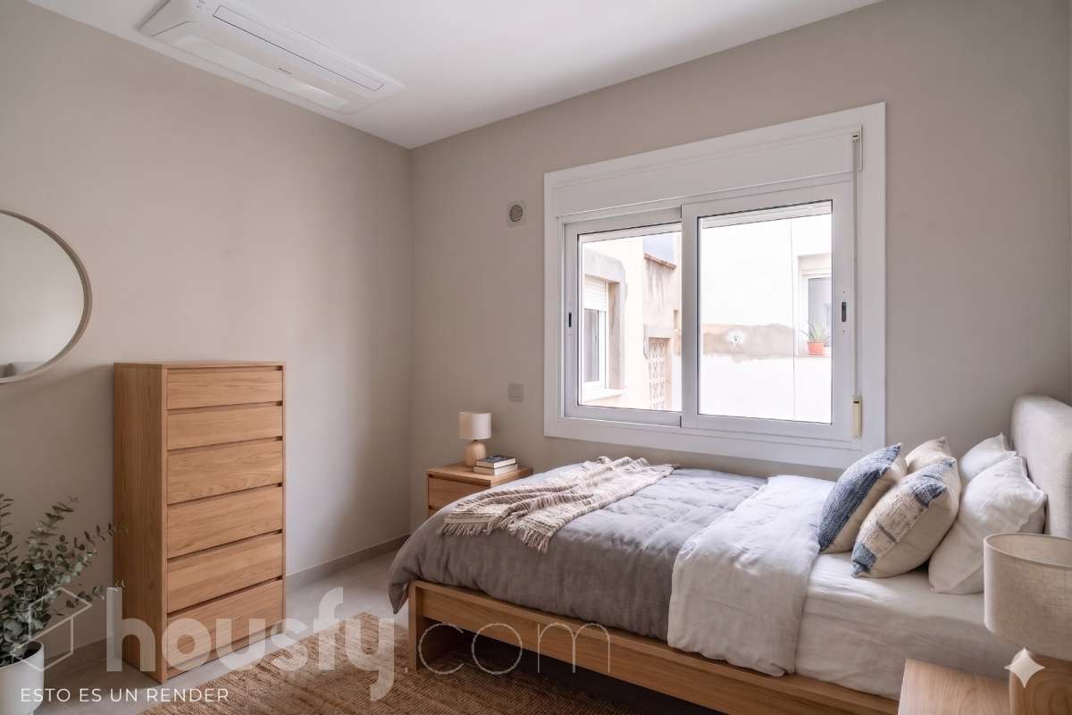 ALQUILADO. SOLO INVERSORES. Housfy vende 🏡 acogedor piso ubicado en L'Hospitalet de Llobregat, tu nuevo hogar te espera en el corazón de L'Hospitalet! Un piso lleno de posibilidades , donde la comodidad de tenerlo todo a un paso se une a la calidez del hogar que siempre has soñado. Contrato de alquiler: Se subroga al comprador conforme a la LAU. Inquilinos con excelente cumplimiento. Información contractual ampliada en privado. Datos de inversión: Renta: 610,37 €/mes (7.324,44 €/año) Rentabilidad bruta: 6,719 % Inversión estable con contrato vigente e inquilinos cumplidores. LA VIVIENDA ESTA ALQUILADA HASTA EL 13 DE MAYO DE 2027. La vivienda dispone de 32 m2 útiles (verificados con la Dirección General de Catastro). Construido en el año: 1972. Distribución de estancias -Salón-comedor -2 Dormitorios -1 Baño -Cocina equipada Características específicas -Cédula de habitabilidad Zona y entorno Respecto a la ubicación, se sitúa en L'Hospitalet de Llobregat, municipio de Barcelona. Esta propiedad se encuentra cerca de transporte público, colegios, supermercados y farmacias. Metro L1 (Línea Roja - Estación Pubilla Cases o Florida): Te deja directamente en Plaza España, Plaza Catalunya o Arc de Triomf sin hacer ningún transbordo. Metro L5 (Línea Azul - Estación Ernest Lluch o Pubilla Cases): Perfecta para ir a la zona alta de Barcelona, Sants Estació, Diagonal o la Sagrada Família. Trambaix (Tranvía - Parada Ernest Lluch o Can Rigal): Te conecta directamente con la Avenida Diagonal de Barcelona (zona universitaria y centros comerciales). Este anuncio contiene imágenes ilustrativas, con el objetivo de mostrar el potencial de la propiedad, y pueden diferir del resultado final. Aviso legal El precio de venta no incluye gastos de la compraventa como notaría, registro, impuestos, ni tampoco honorarios agencia. Esta publicación no es vinculante. Consulta siempre la nota simple con Housfy antes de formalizar la compraventa. Sobre nosotros Housfy es la plataforma integral de servicios inmobiliarios. Nuestra combinación de expertos y tecnología pone al alcance de todo el mundo servicios cómodos, claros y seguros. AICAT número: 7922. Nos encargamos de la gestión y asesoramiento de la compra. ¡Olvídate de todo! Hacemos los trámites por ti. Y, si además necesitas financiación, ponemos a tu disposición un bróker hipotecario para ayudarte a conseguir las mejores condiciones para tu perfil económico. ¿Quieres visitarla? Contacta con Housfy y agenda tu visita sin compromiso. Más información en: housfy.com En cumplimiento de la Ley 8/2026 en Cataluña, el certificado de presencia o ausencia de amianto se encuentra en proceso de tramitación.-7