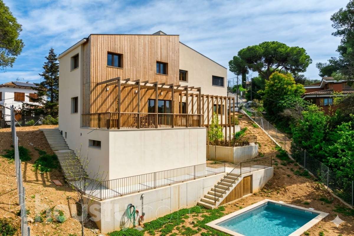 Obra nueva Passivhaus en Sant Cugat: máxima eficiencia energética, confort y diseño contemporáneo en una vivienda única.-27