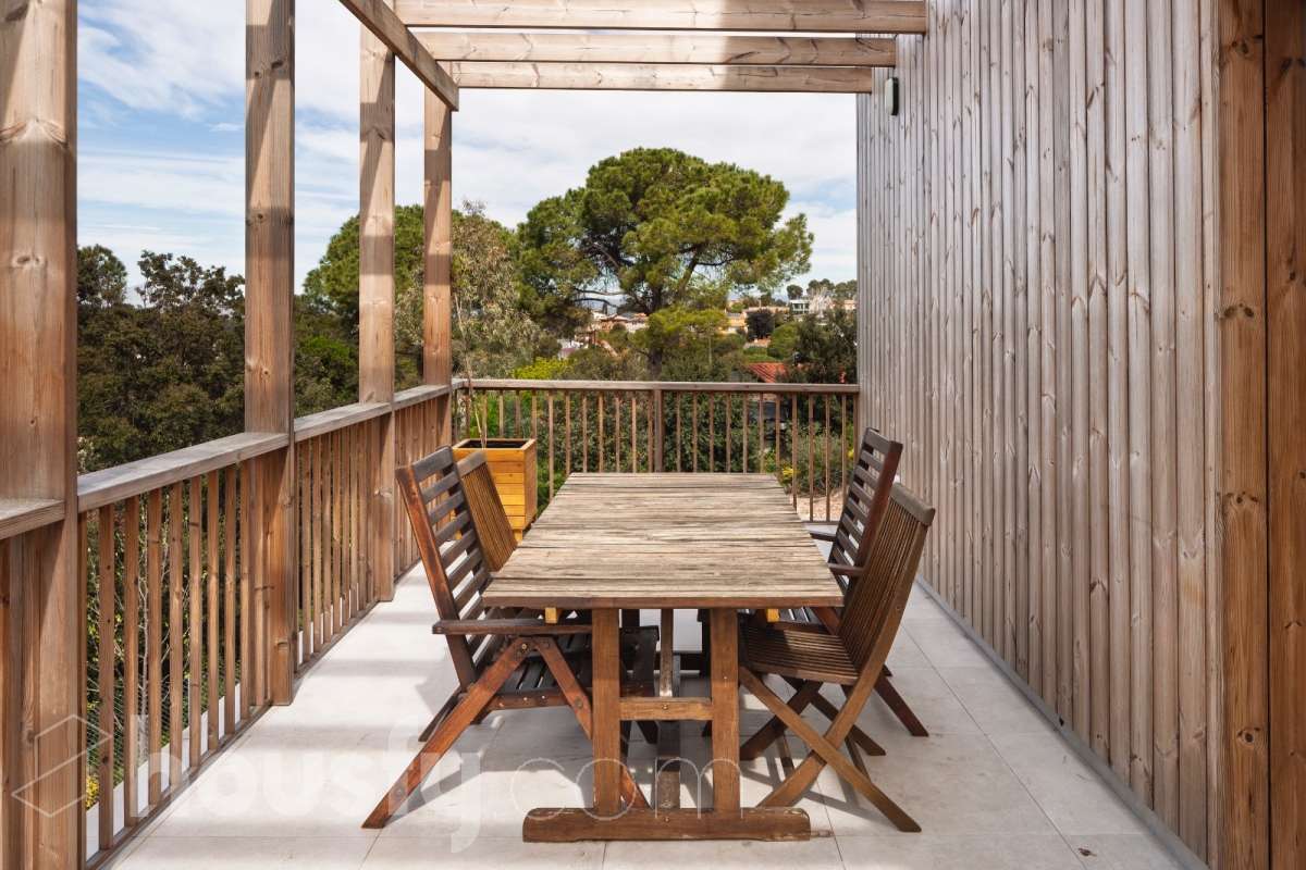 Obra nueva Passivhaus en Sant Cugat: máxima eficiencia energética, confort y diseño contemporáneo en una vivienda única.-3