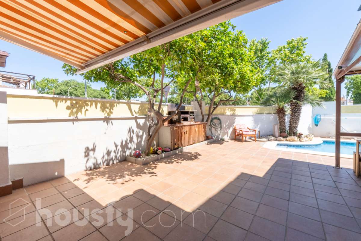 Casa independiente de 3 vientos con piscina y apartamento independiente en el centro de Sant Pere de Ribes-22