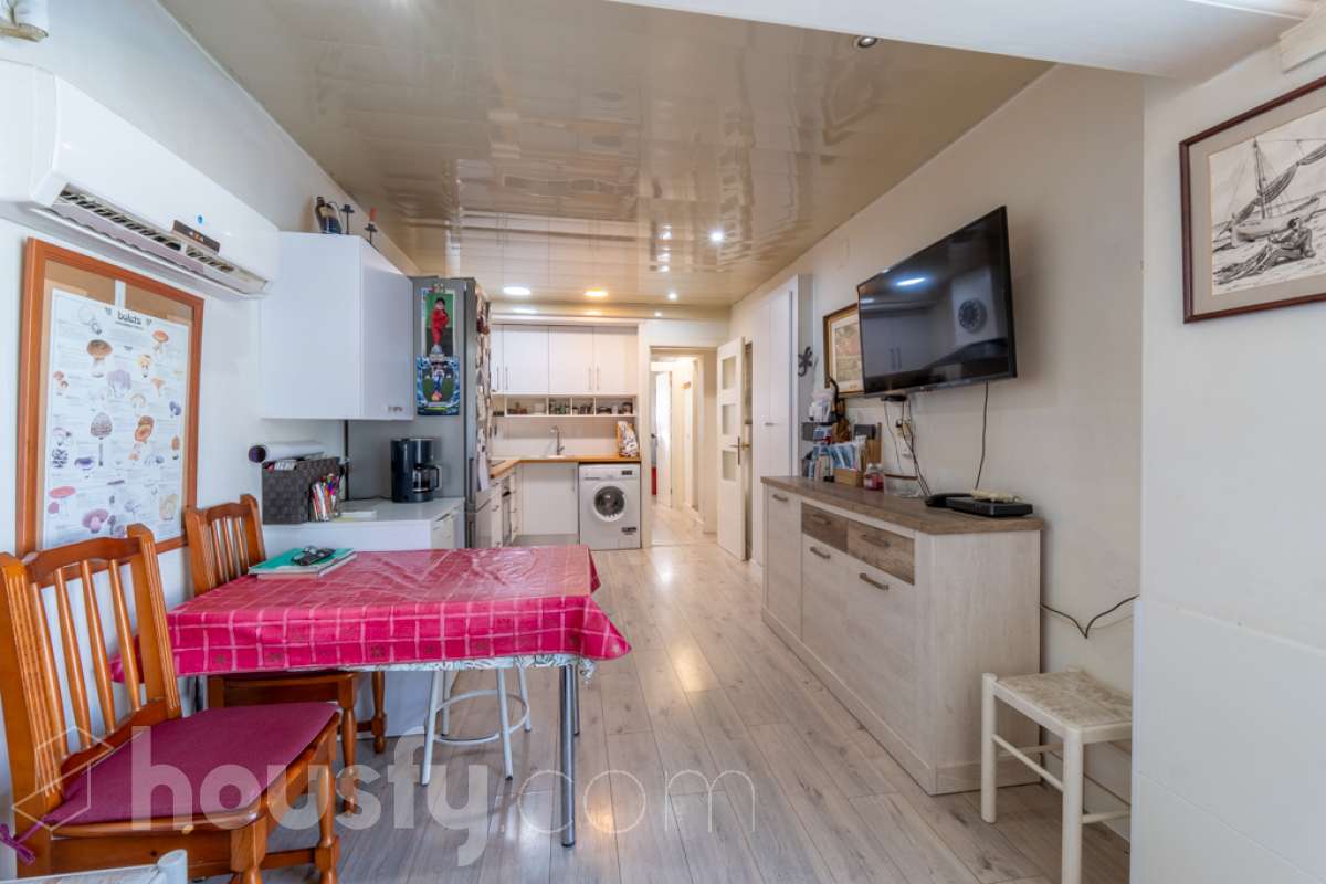 Casa independiente de 3 vientos con piscina y apartamento independiente en el centro de Sant Pere de Ribes-30