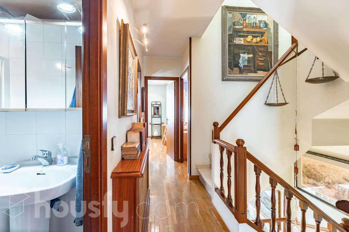 Exclusiva vivienda con jardín privado, solárium al sur y piscina comunitaria-46