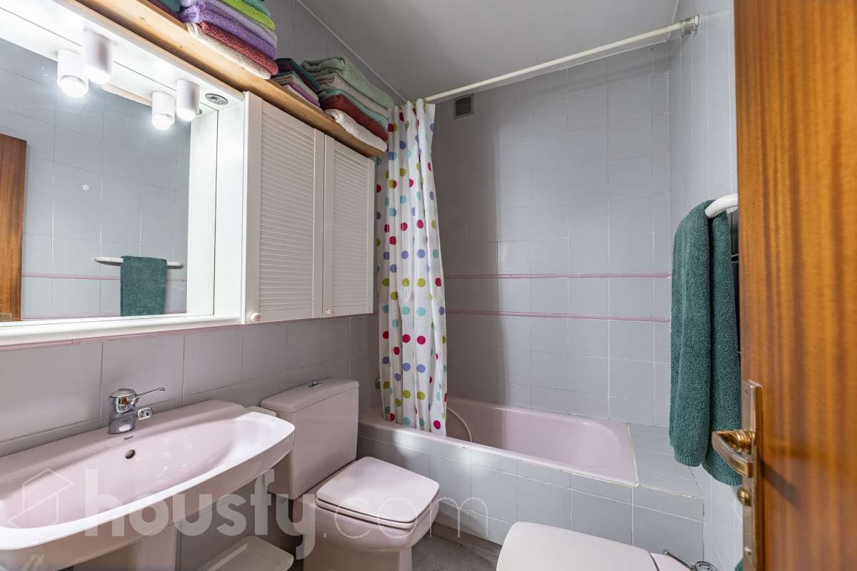Exclusiva vivienda con jardín privado, solárium al sur y piscina comunitaria-32