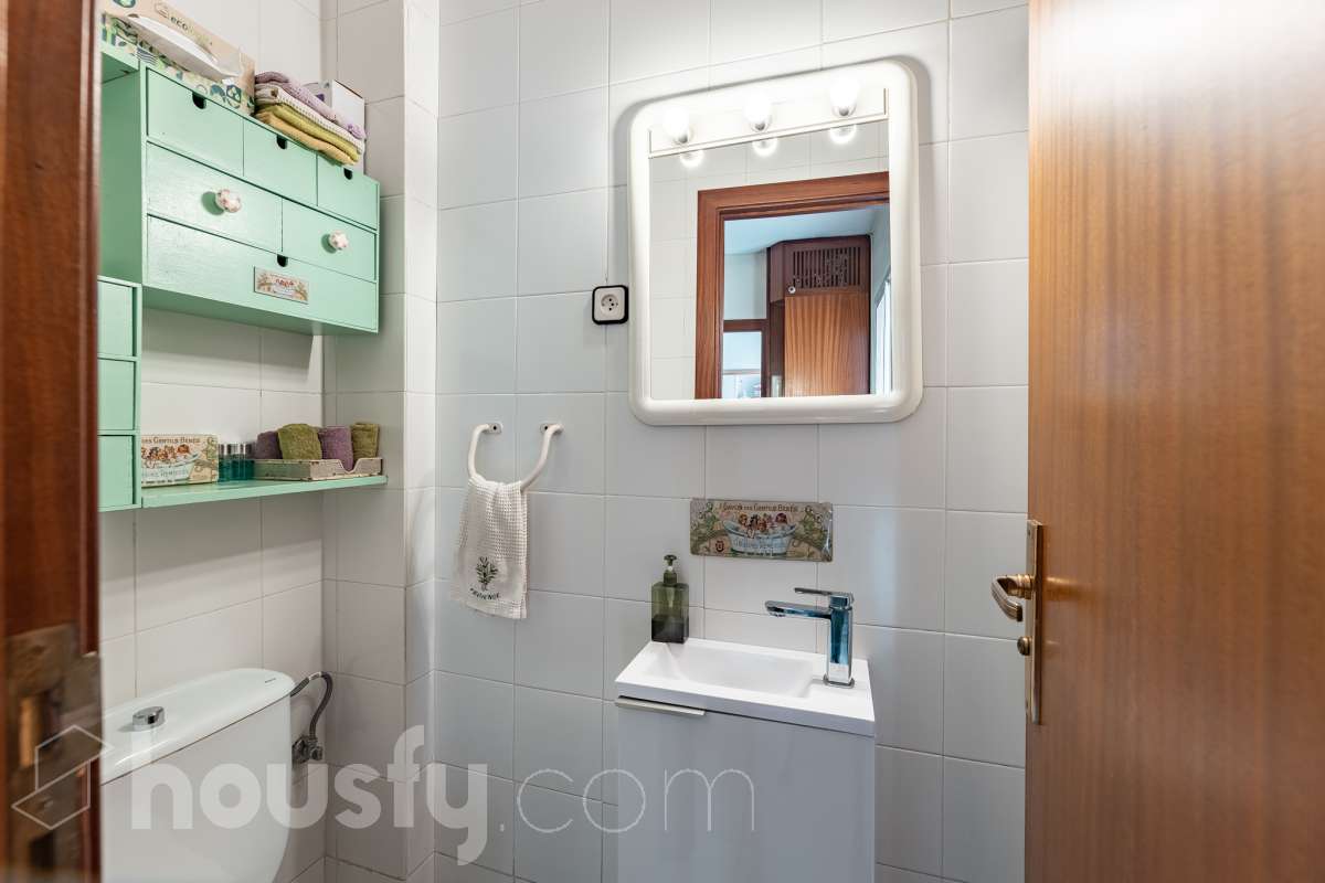 Exclusiva vivienda con jardín privado, solárium al sur y piscina comunitaria-29