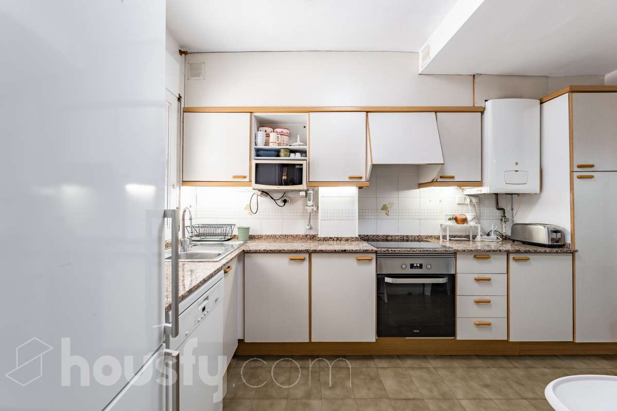 Exclusiva vivienda con jardín privado, solárium al sur y piscina comunitaria-15