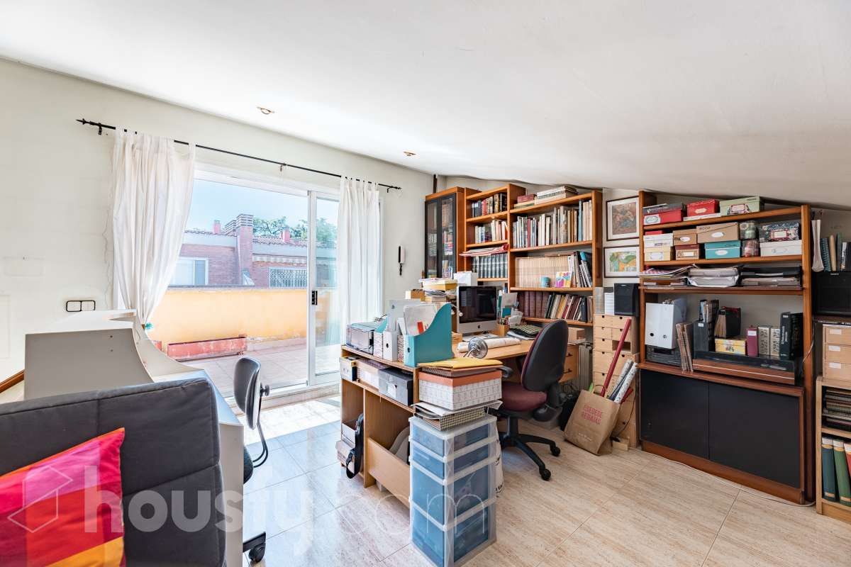 Exclusiva vivienda con jardín privado, solárium al sur y piscina comunitaria-38