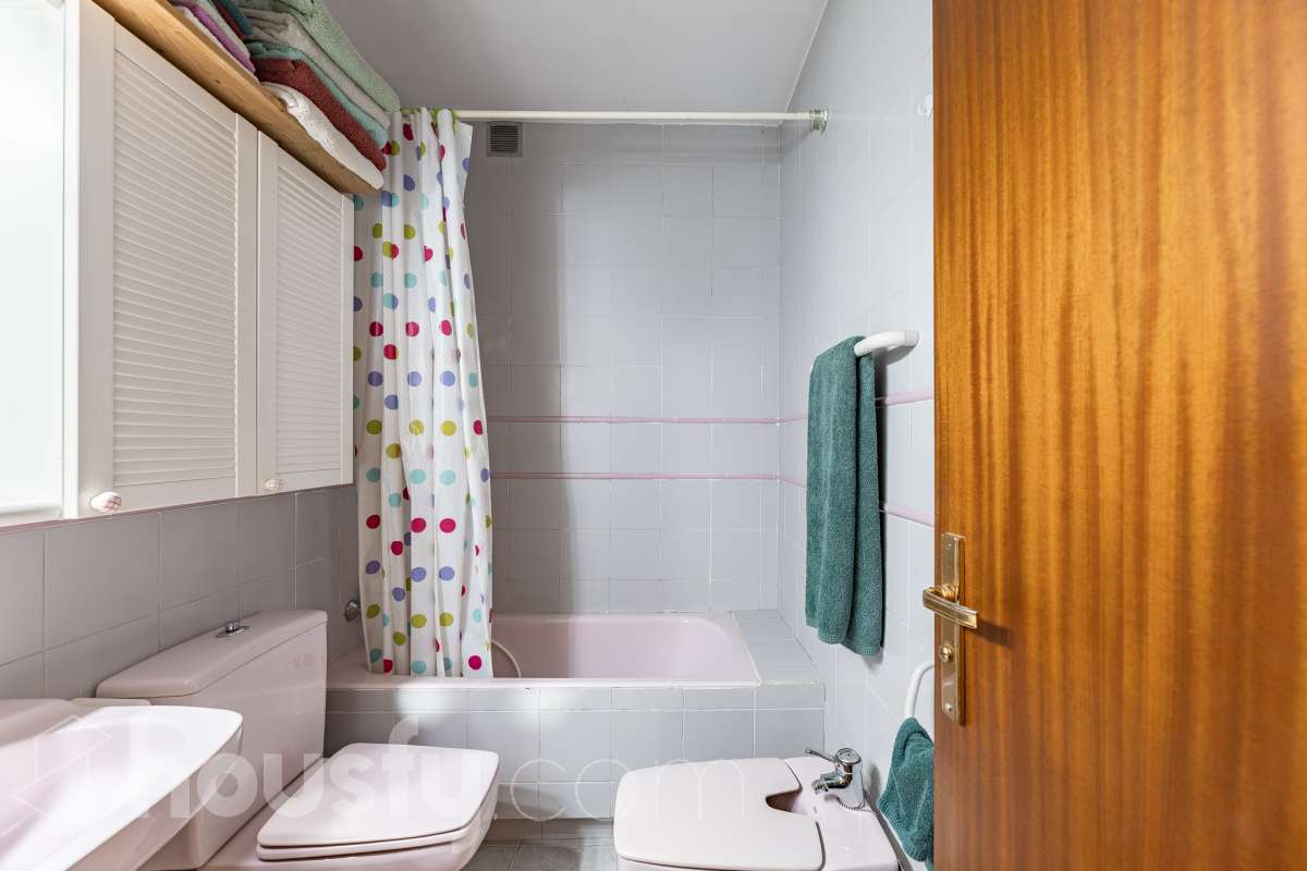 Exclusiva vivienda con jardín privado, solárium al sur y piscina comunitaria-33