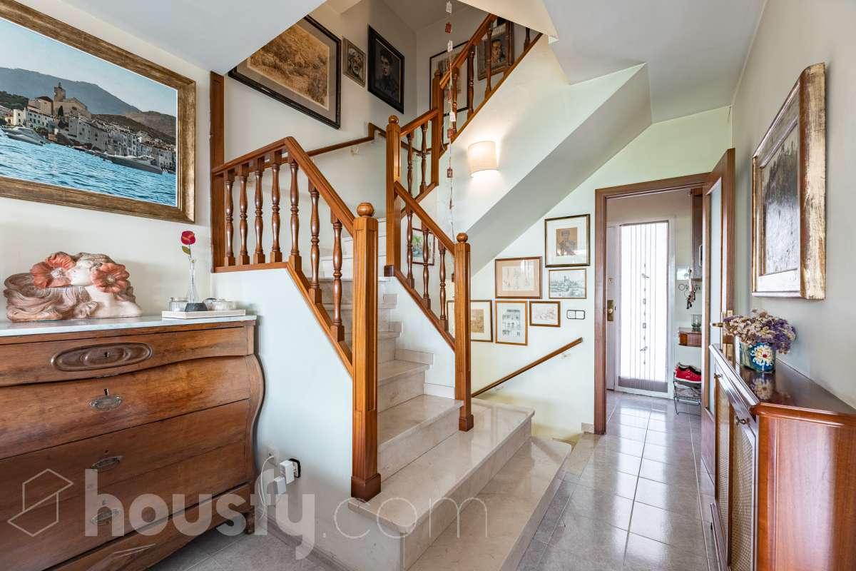 Exclusiva vivienda con jardín privado, solárium al sur y piscina comunitaria-10