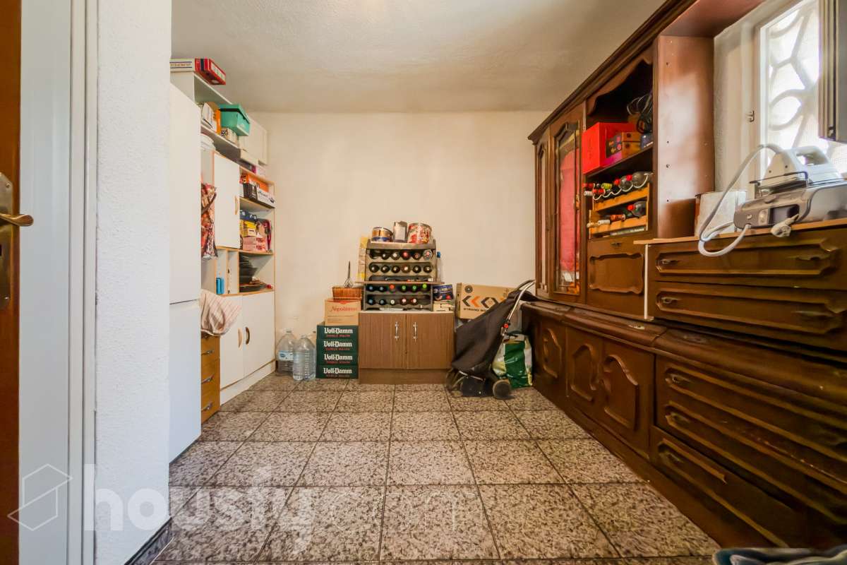 -ITE
-POSIBILIDAD DE HACER 2 CASAS
-VISTAS A BCN-29