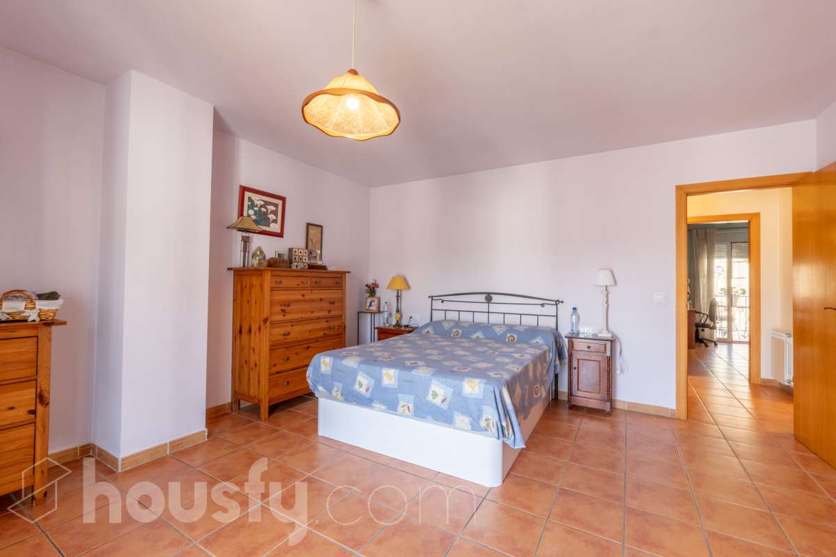 Estupenda casa en Font-Rubí-9