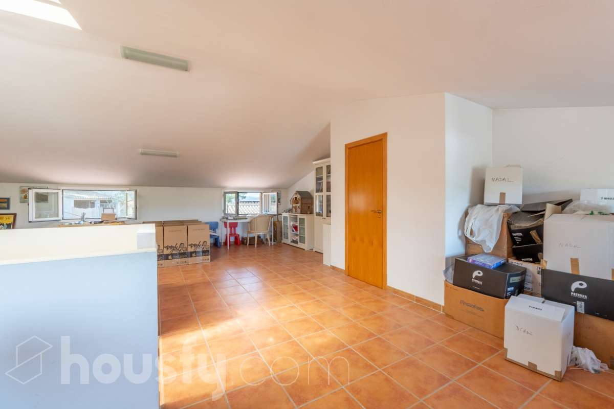 Estupenda casa en Font-Rubí-14