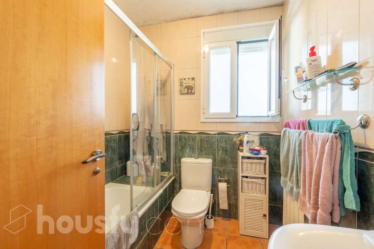 Estupenda casa en Font-Rubí-23