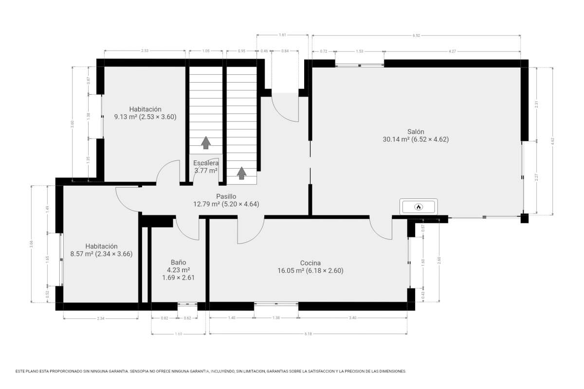 Housfy vende exclusiva propiedad en Calafell. Magnífica casa situada en la zona residencial de El Mas Mel, a pocos minutos del mar, en un entorno tranquilo y privilegiado. La vivienda cuenta con 5 dormitorios, 3 baños, cocina equipada y un amplio y luminoso salón-comedor. Destaca especialmente su espectacular suite principal, que dispone de vestidor, baño privado y acceso directo a una terraza con amplias vistas, creando un espacio privilegiado para disfrutar de la tranquilidad y el confort. Los espacios exteriores son uno de los grandes atractivos de esta propiedad. Dispone de amplio jardín privado, piscina, terraza, balcón y zona deportiva, ofreciendo diferentes ambientes para disfrutar del aire libre, relajarse junto a la piscina o compartir momentos con familiares y amigos. La vivienda está equipada con placas solares, aire acondicionado y calefacción, además de armarios empotrados, suelos de gres, lavadero y trastero. Cuenta también con 4 plazas de garaje. Una propiedad exclusiva que combina amplitud, privacidad, una espectacular suite y magníficos espacios exteriores, en una ubicación privilegiada de Calafell y cerca del mar. Contacta con Housfy y solicita tu visita. Zona y entorno El Mas Mel de Calafell es una zona residencial tranquila junto al mar, conocida por sus amplias zonas verdes y su buena ubicación en la Costa Daurada. Su proximidad a las playas y a los servicios de Calafell permite disfrutar tanto de la tranquilidad de la zona como de todas las comodidades del municipio. Aviso legal El precio de venta no incluye gastos de la compraventa como notaría, registro, impuestos, ni tampoco honorarios agencia. Esta publicación no es vinculante. Consulta siempre la nota simple con Housfy antes de formalizar la compraventa. Sobre nosotros Housfy es la plataforma integral de servicios inmobiliarios. Nuestra combinación de expertos y tecnología pone al alcance de todo el mundo servicios cómodos, claros y seguros. AICAT número: 7922. Nos encargamos de la gestión y asesoramiento de la compra. ¡Olvídate de todo! Hacemos los trámites por ti. Y, si además necesitas financiación, ponemos a tu disposición un bróker hipotecario para ayudarte a conseguir las mejores condiciones para tu perfil económico. ¿Quieres visitarla? Contacta con Housfy y agenda tu visita sin compromiso. Más información en: housfy.com-32