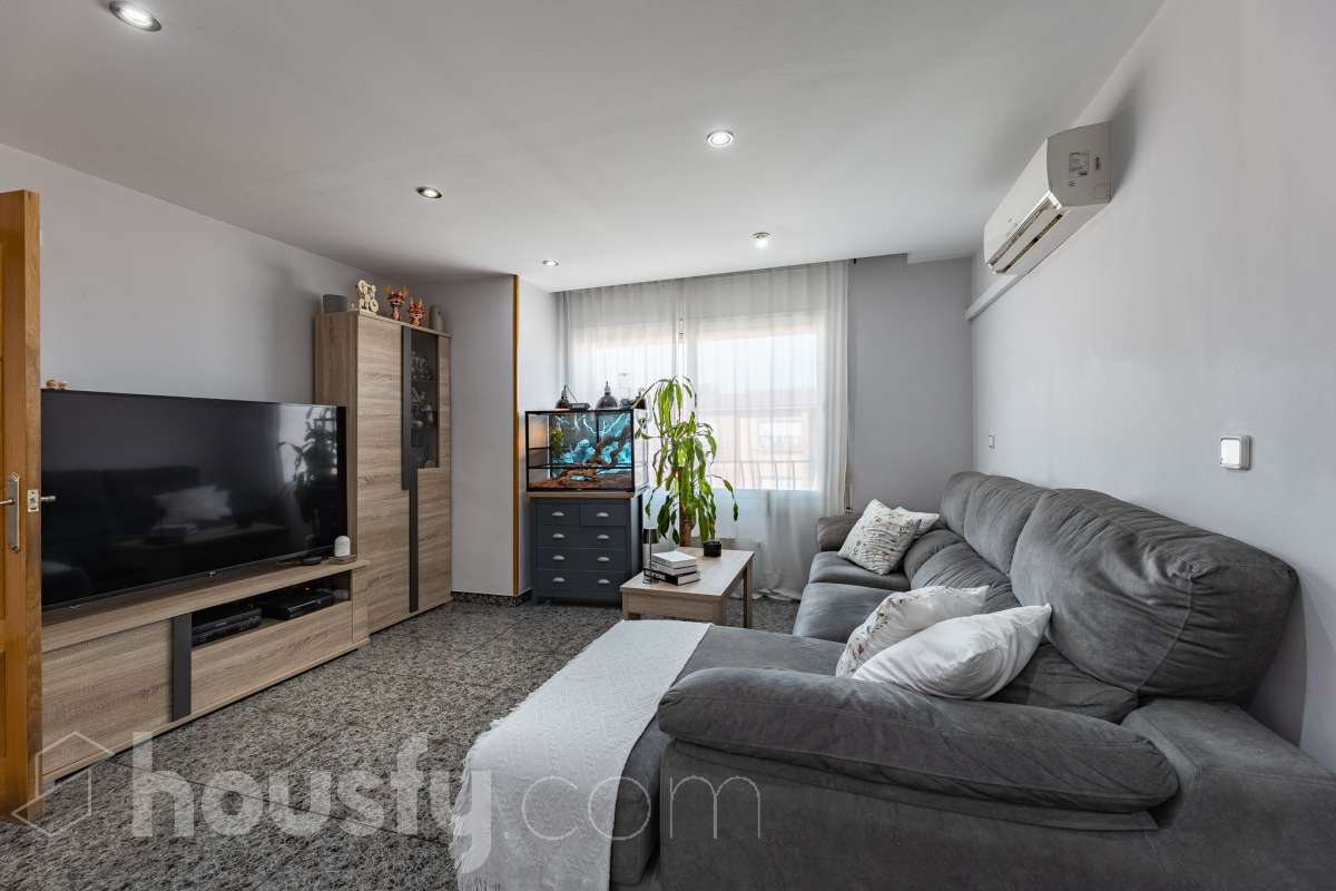 Acogedor piso de 2 habitaciones, reformadoara entrar a vivir , en Can Rull.-3