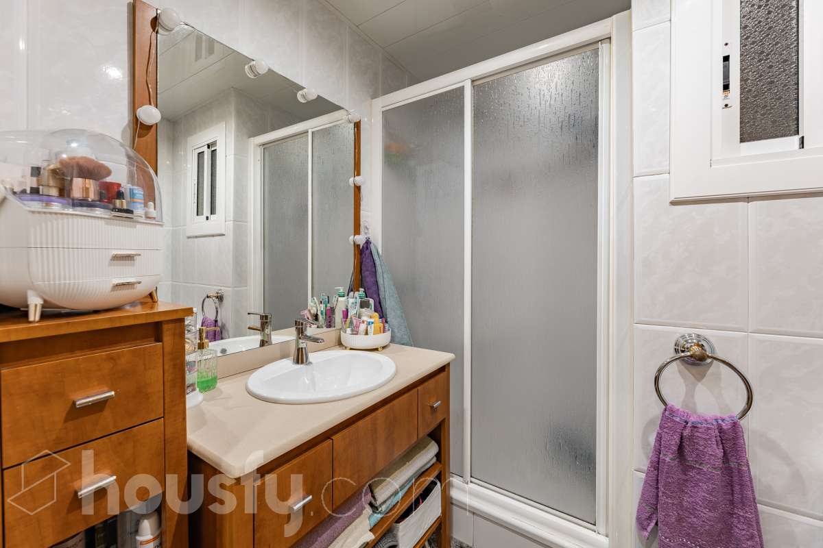 Acogedor piso de 2 habitaciones, reformadoara entrar a vivir , en Can Rull.-25