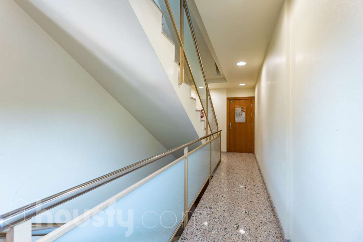 Espectacular piso totalmente reformado de 4 habitaciones con terraza y dos plazas de parking en pleno centro de Sabadell-37