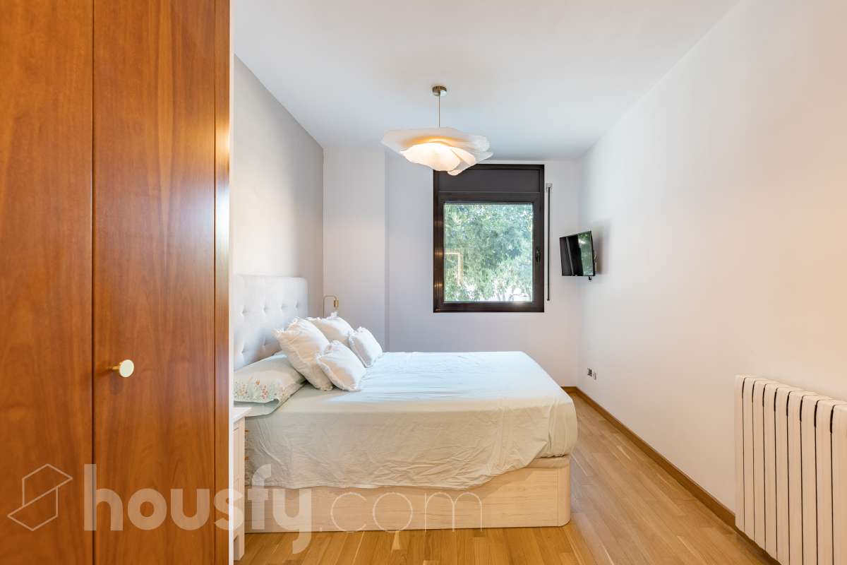 Espectacular piso totalmente reformado de 4 habitaciones con terraza y dos plazas de parking en pleno centro de Sabadell-18