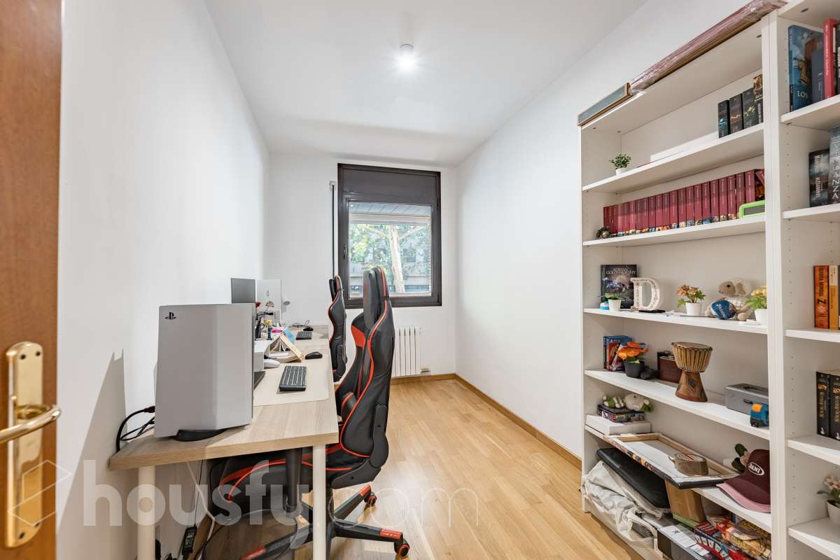 Espectacular piso totalmente reformado de 4 habitaciones con terraza y dos plazas de parking en pleno centro de Sabadell-20