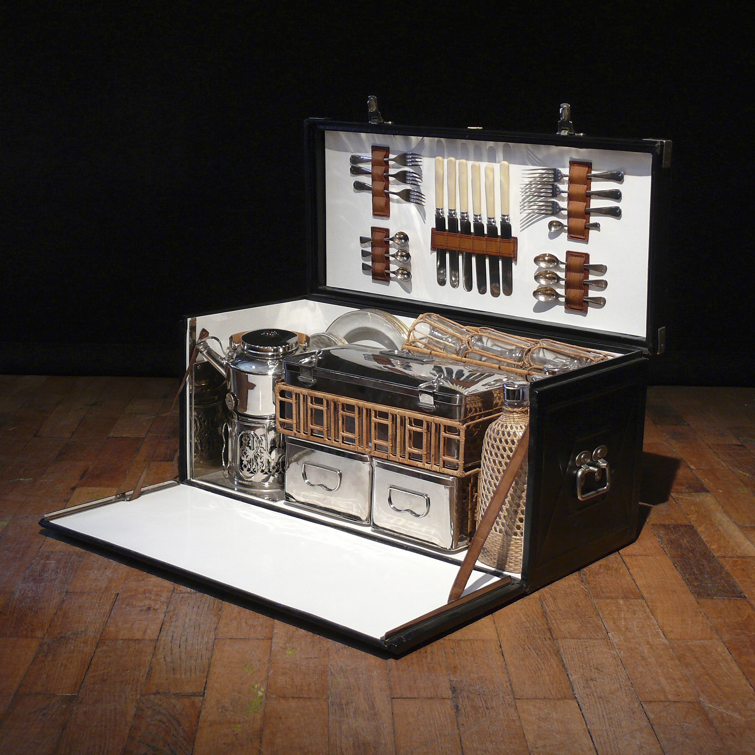 Picnic sets How To Spend It