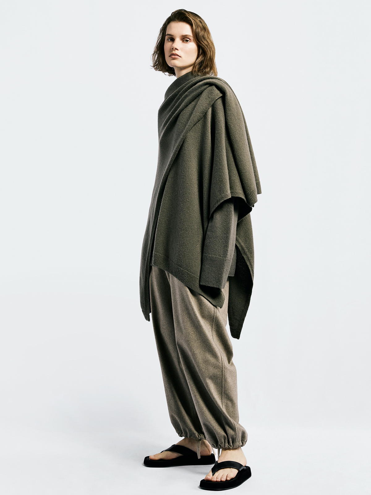 tracksuit for travelling