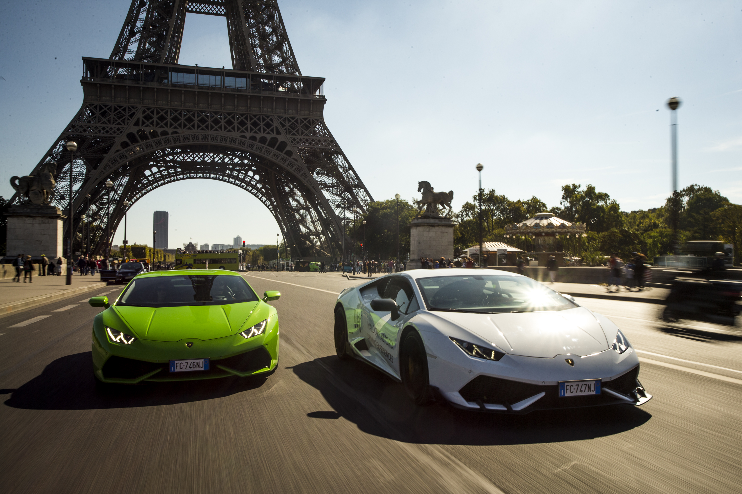 Drive a around Paris, Rome, Edinburgh or Dubai How To