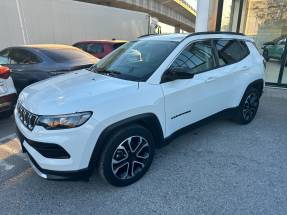 1,5 HYBRID LIMITED AUTO