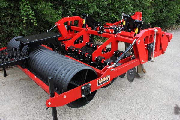 Cross takes over Spaldings machine range