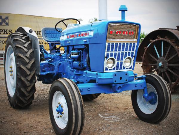 History of the Ford 4000        