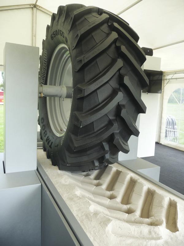PneuTrac is a revolutionary tyre concept from Mitas 

